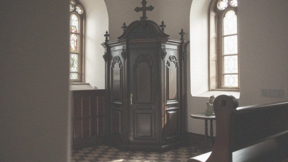 Czy ksiądz może udzielić dyspensy dotyczącej wymogów religijnych?