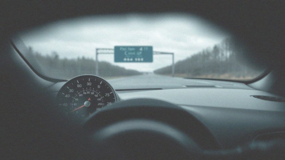 Zapaliła się kontrolka filtra cząstek stałych – co robić?